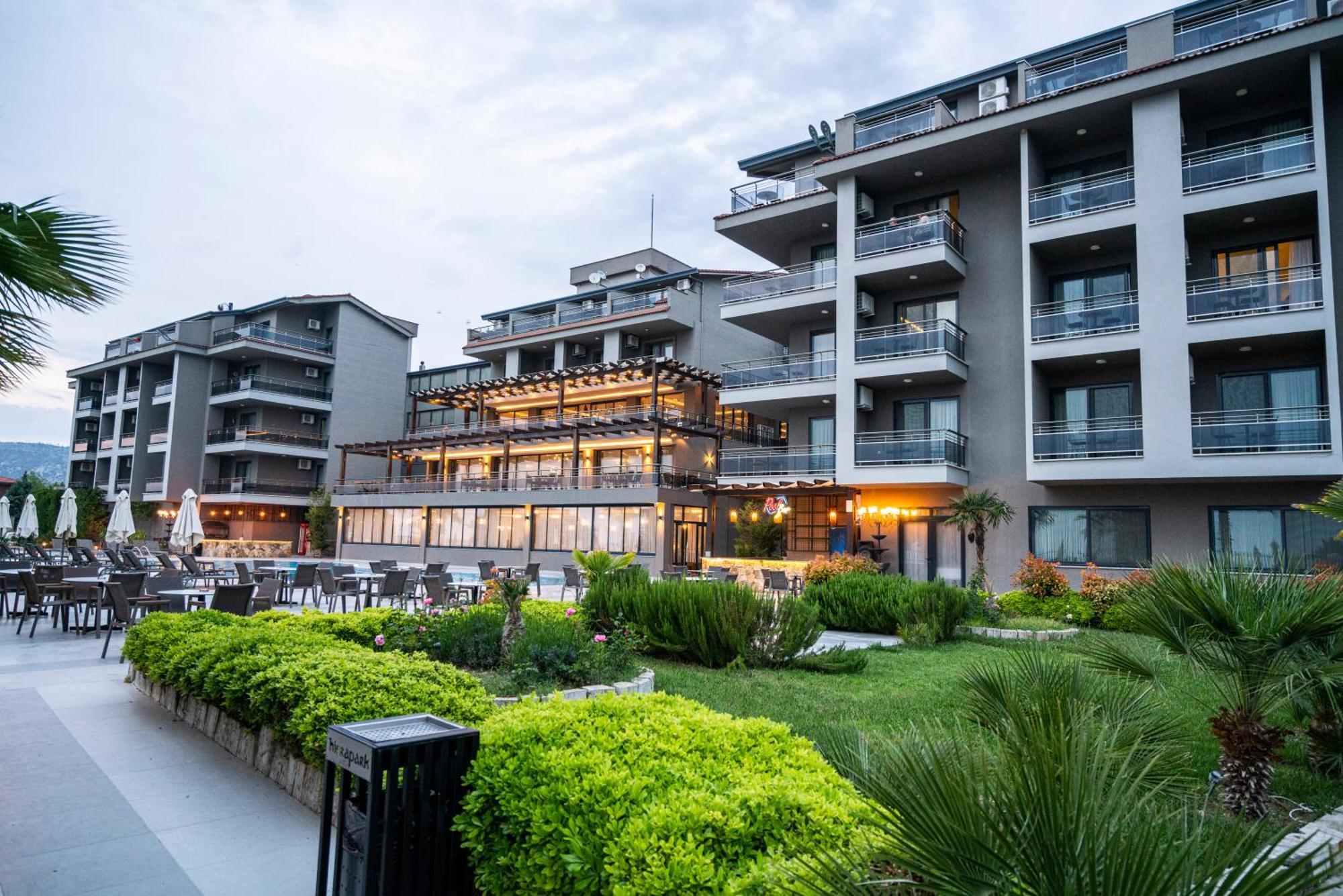פמוקלה Hierapark Thermal & Spa Hotel מראה חיצוני תמונה